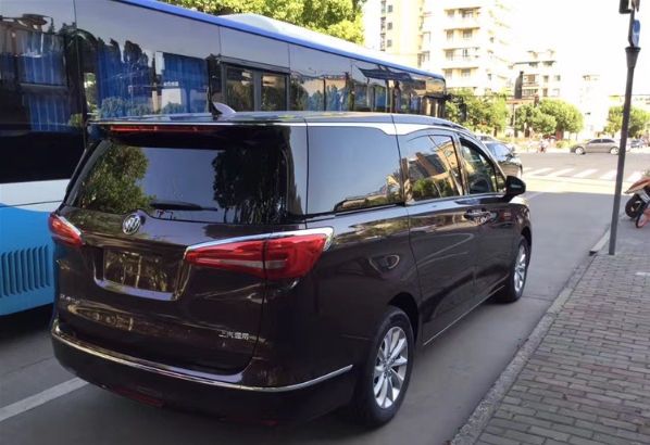 北京旅游租車帶司機