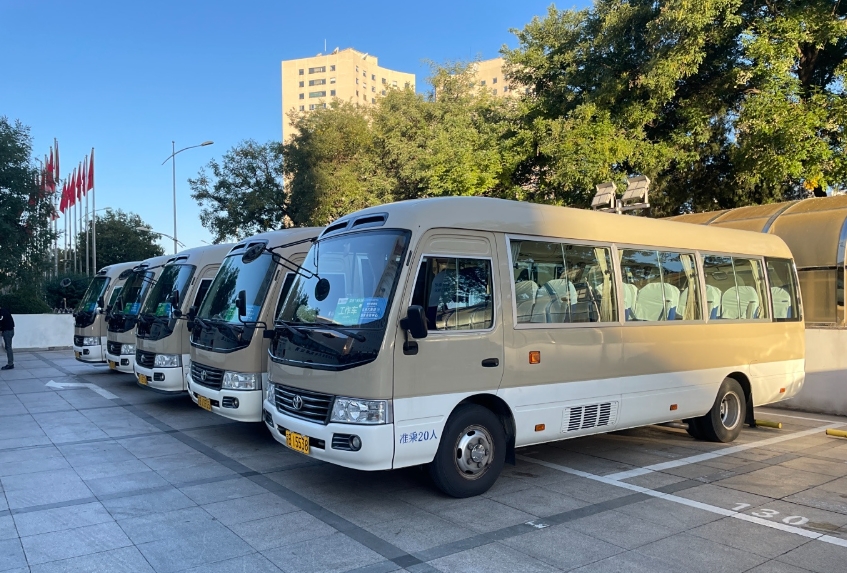 北京旅游中巴車租賃