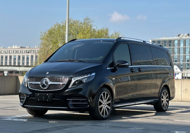 7座奔馳V260商務(wù)車租賃