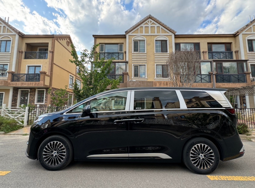 北京元旦節(jié)租車SUV