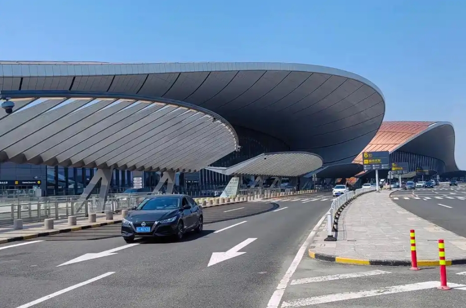 機(jī)場(chǎng)接送服務(wù)